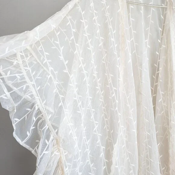 Torrid Lace Ruana Wrap - Picture 8 of 11